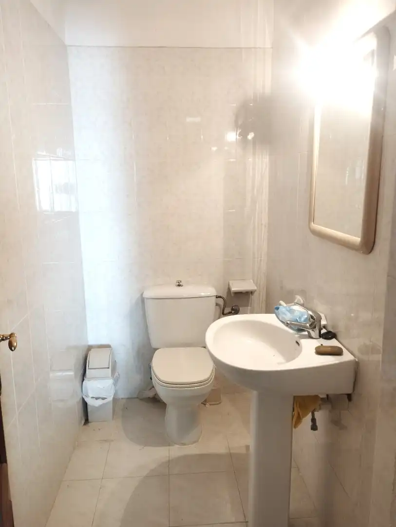Badezimmer von Geschaftsraum zum Verkauf in Jerez de la Frontera mit Klimaanlage