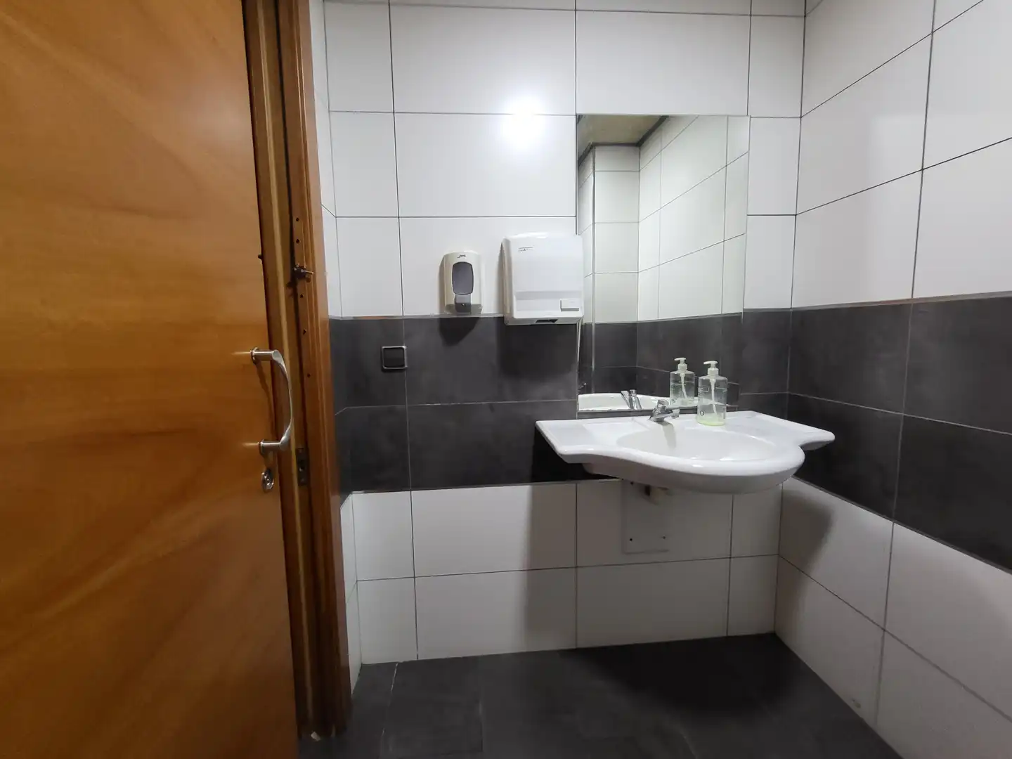 Local comercial en venda a Calella, imagen 27