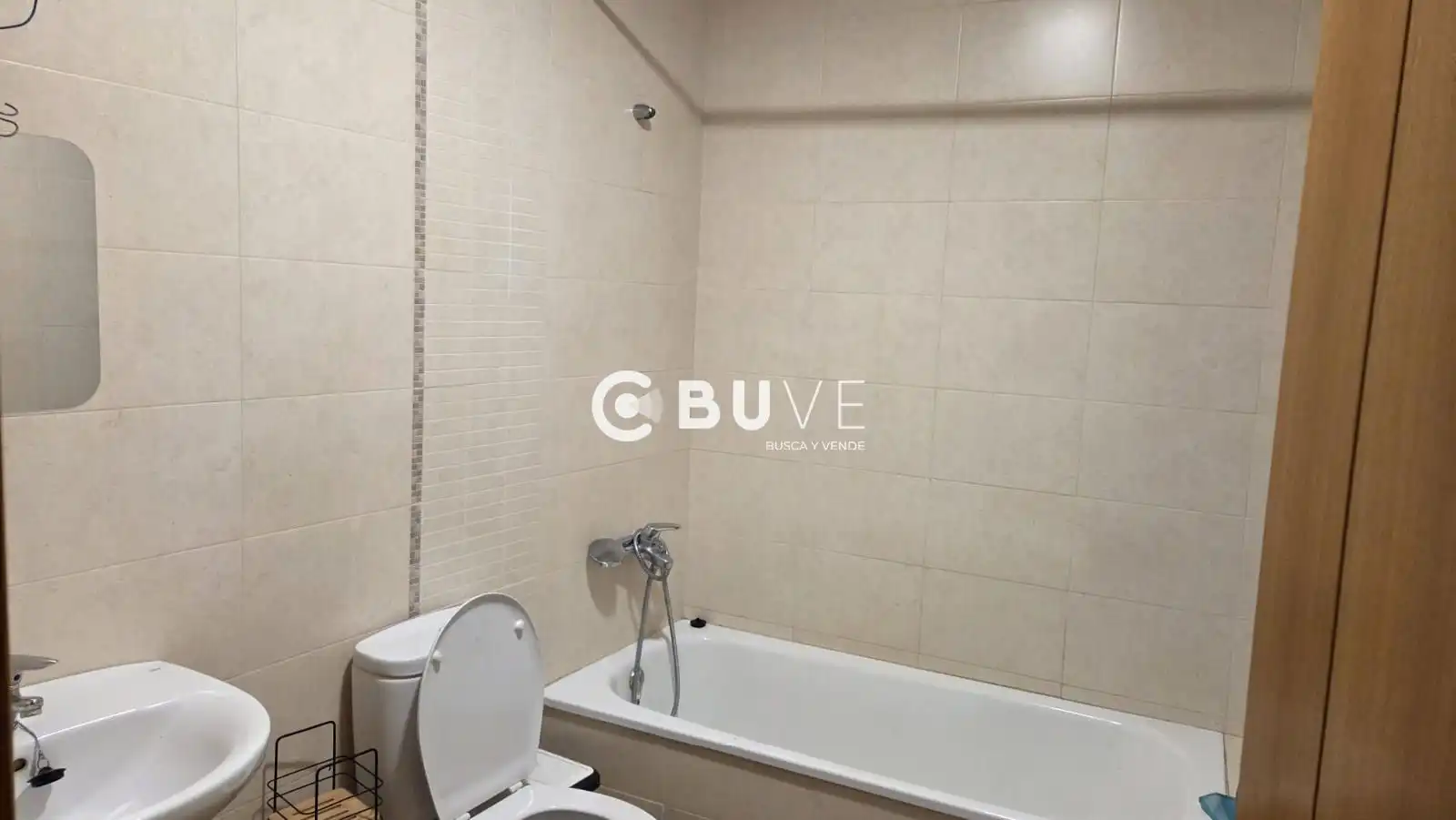Badezimmer von Wohnung zum Verkauf in Herencia mit Heizung