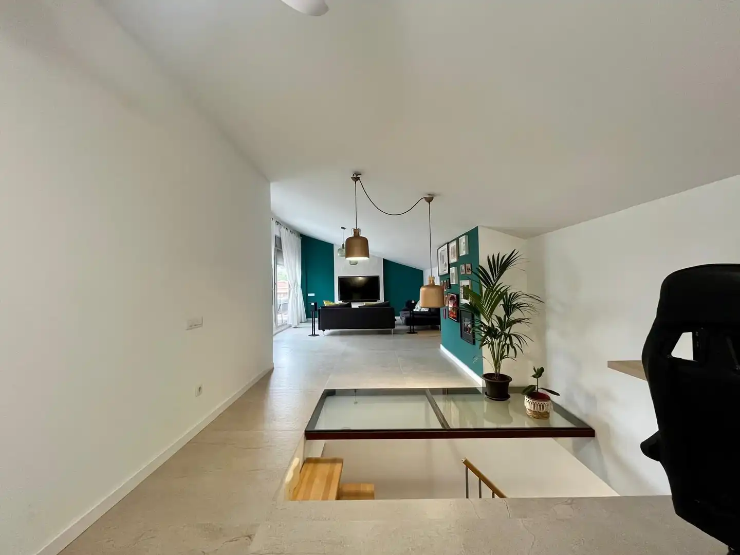 Sala de estar de Piso en venta en Montornès del Vallès con Aire acondicionado, Calefacción y Terraza
