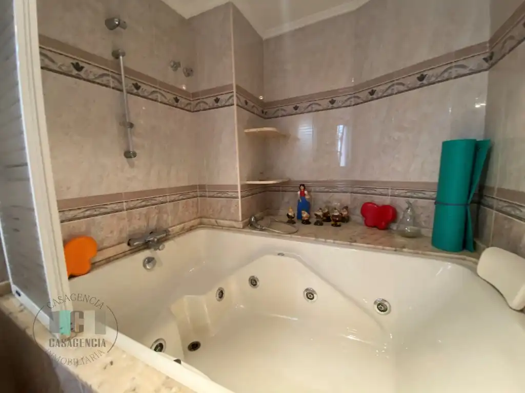 Maisonette zur Miete in Castellón de la Plana / Castelló de la Plana, Castellón