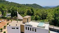 Exterior view of House or chalet for sale in Santa Eulària des Riu  with Air Conditioner, Heating and Private garden