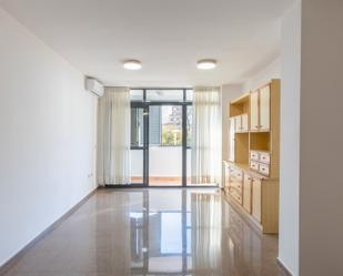 Flat for sale in Gandia  with Air Conditioner and Balcony