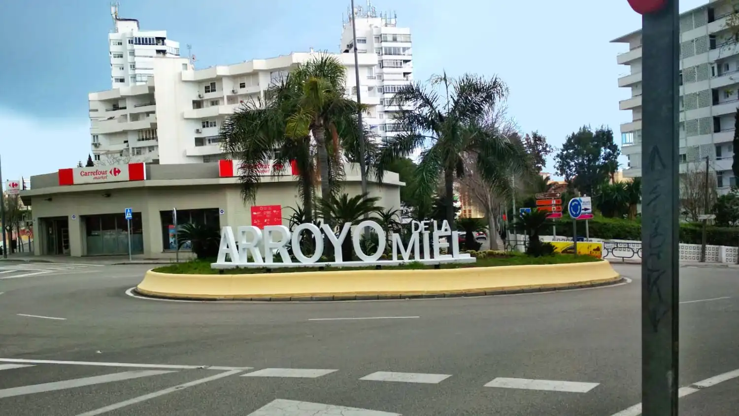 Apartamento con piscina en venta en Arroyo de la Miel, imagen 16