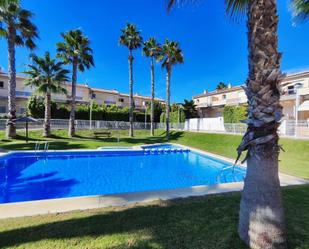 Piscina de Casa o xalet de lloguer en El Campello amb Aire condicionat, Calefacció i Terrassa