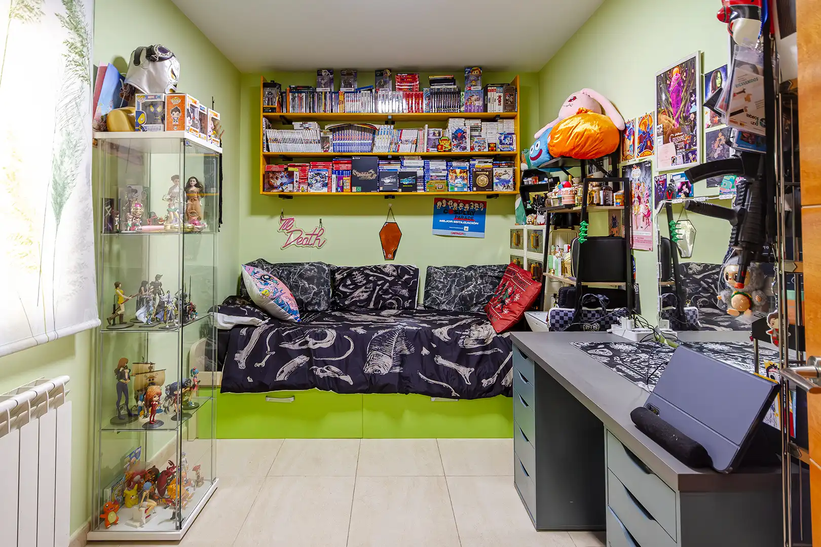 Flat for sale in Martorell  with Air Conditioner, Heating and Oven