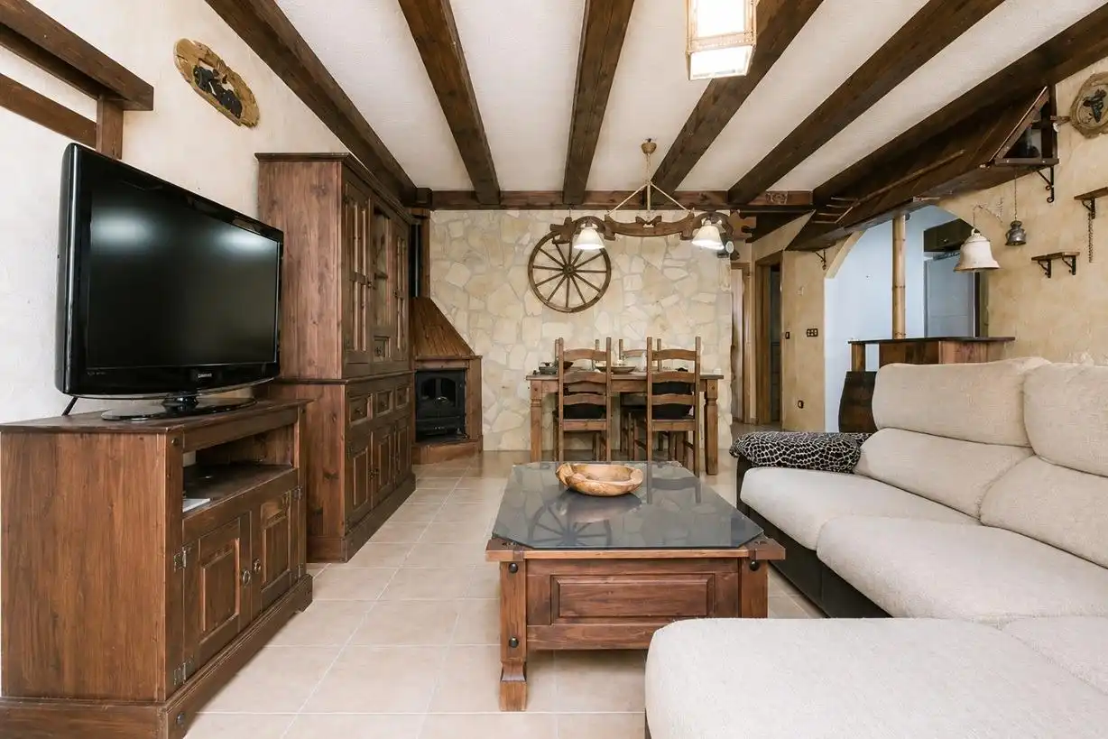 Living room of Flat for sale in Dolores  with Air Conditioner, Terrace and Storage room
