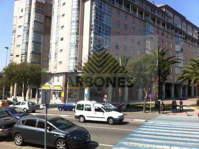Oficina en Venta en Avenida Alcalde Gregorio Espino en Fátima