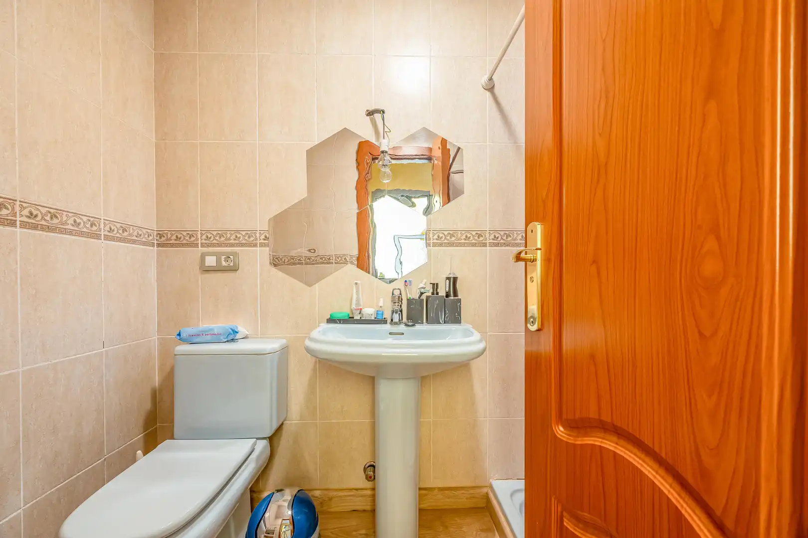 Bathroom of Houses for sale in Santa Lucía de Tirajana  with Terrace, Storage room and Balcony