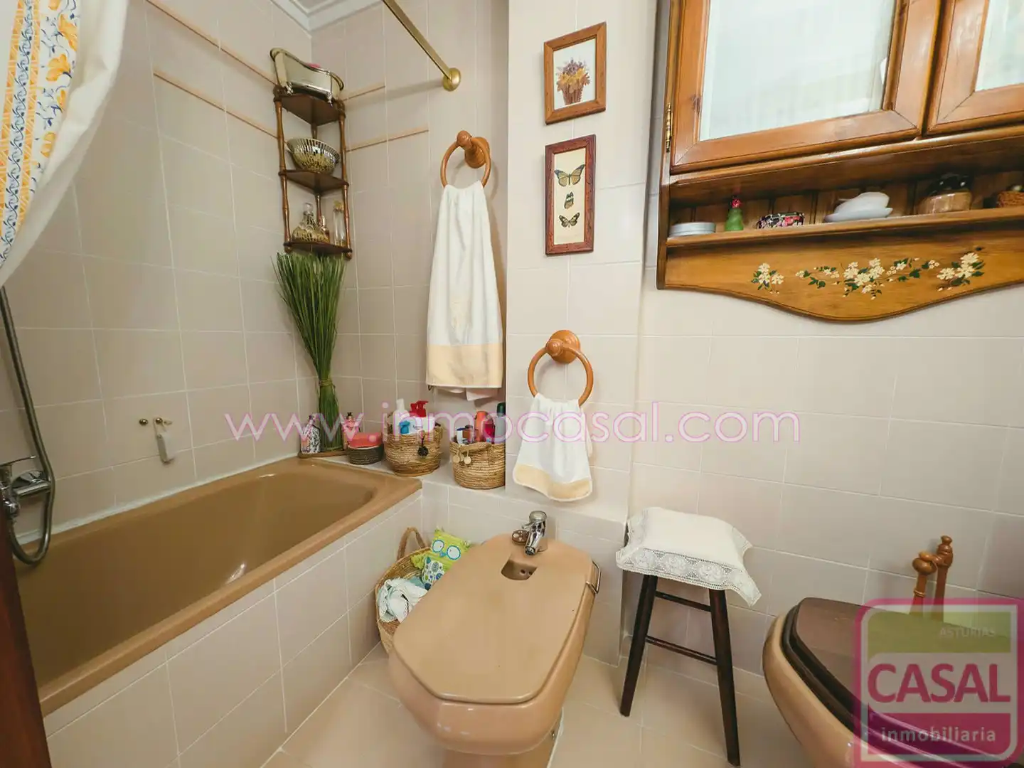 Bathroom of Flat for rent in Avilés  with Heating, Terrace and Storage room