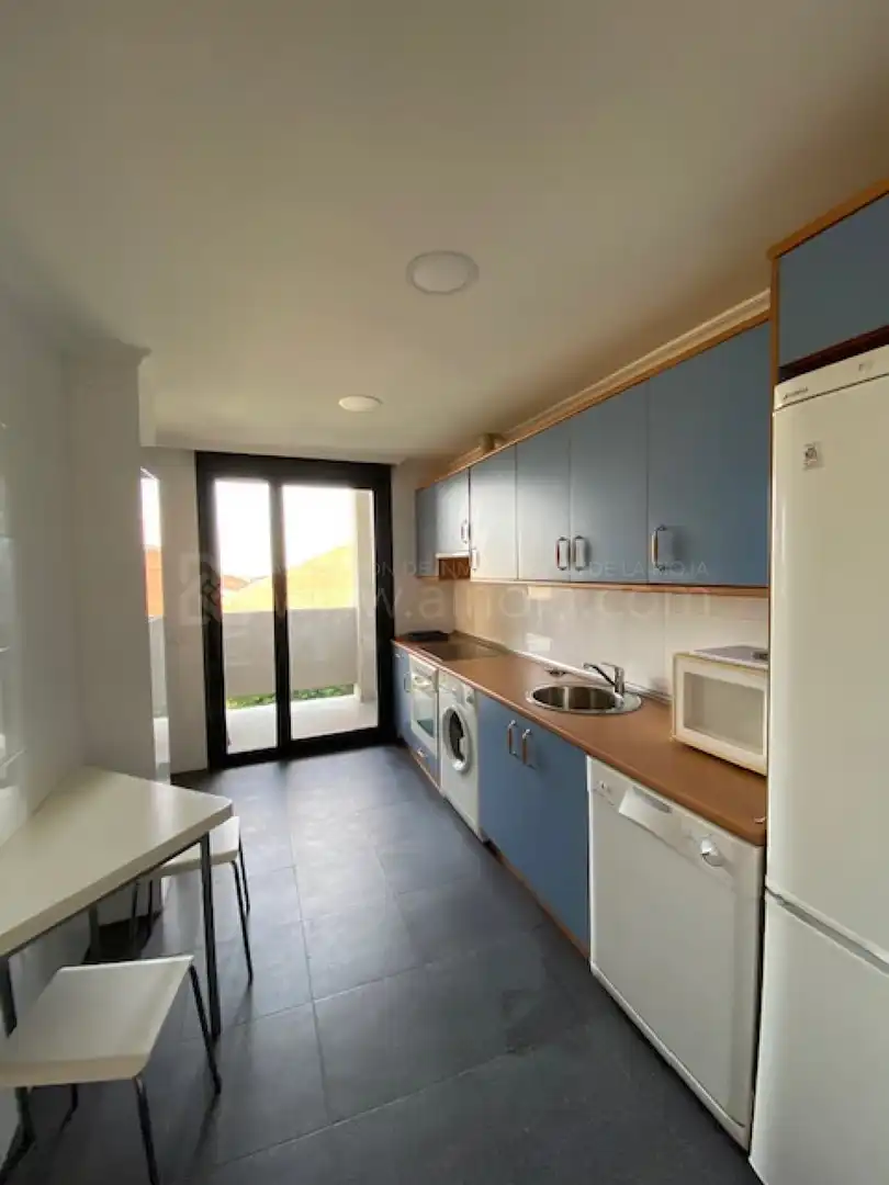 Cocina de Piso en venta en Cirueña con Calefacción, Terraza y Trastero