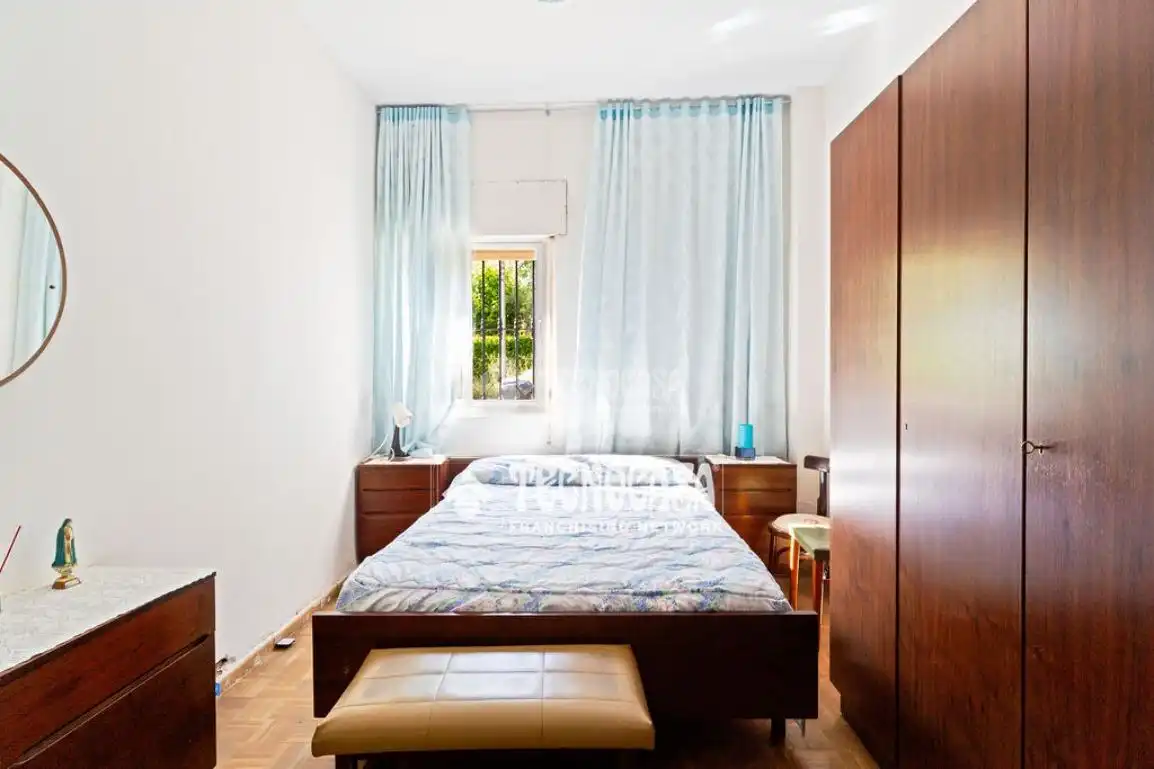 Habitación de Piso en venta en Madrid con Calefacción y Amueblado
