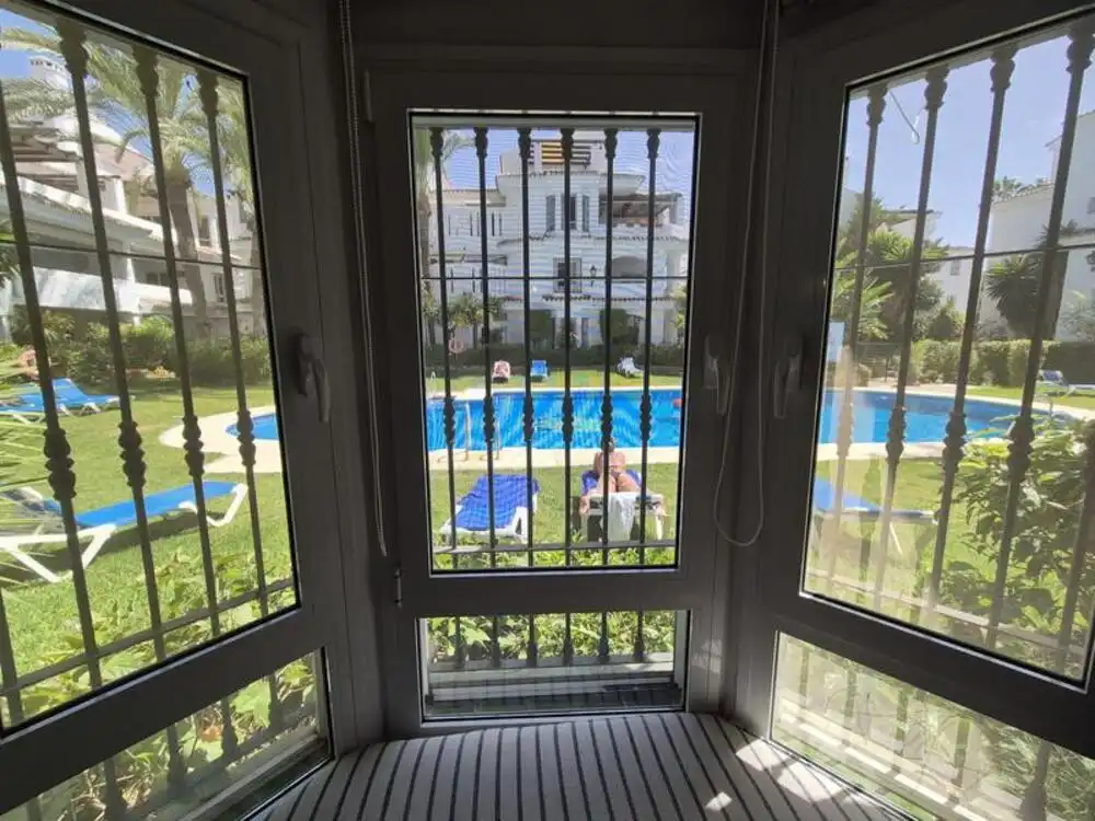 Erdgeschosswohnung mit Pool zur Miete in Nueva Andalucía, imagen 40
