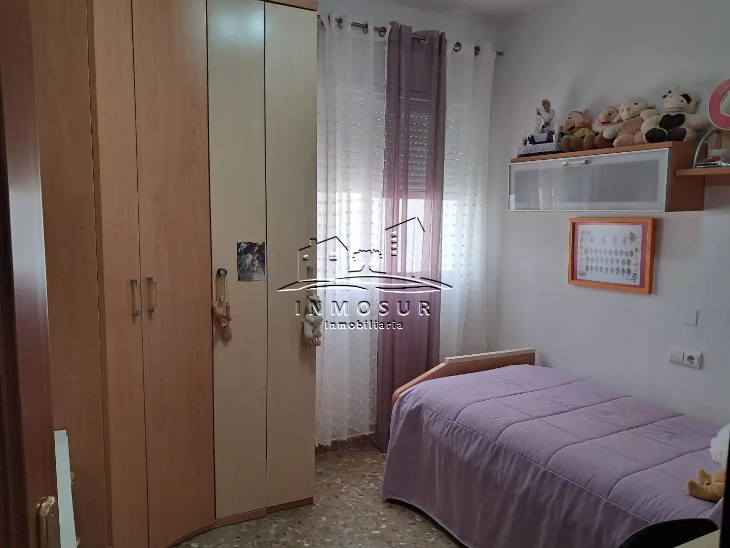 Habitación de Piso en venta en Lucena con Trastero y Amueblado