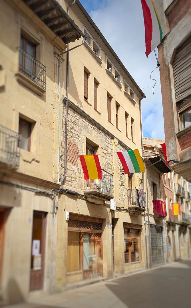 Außenansicht von Wohnungen zum verkauf in Santo Domingo de la Calzada