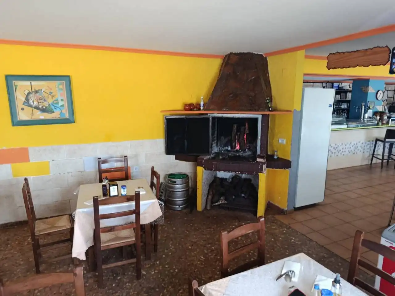 Wohnung zum Verkauf in Liétor mit Klimaanlage, Terrasse und Möbliert