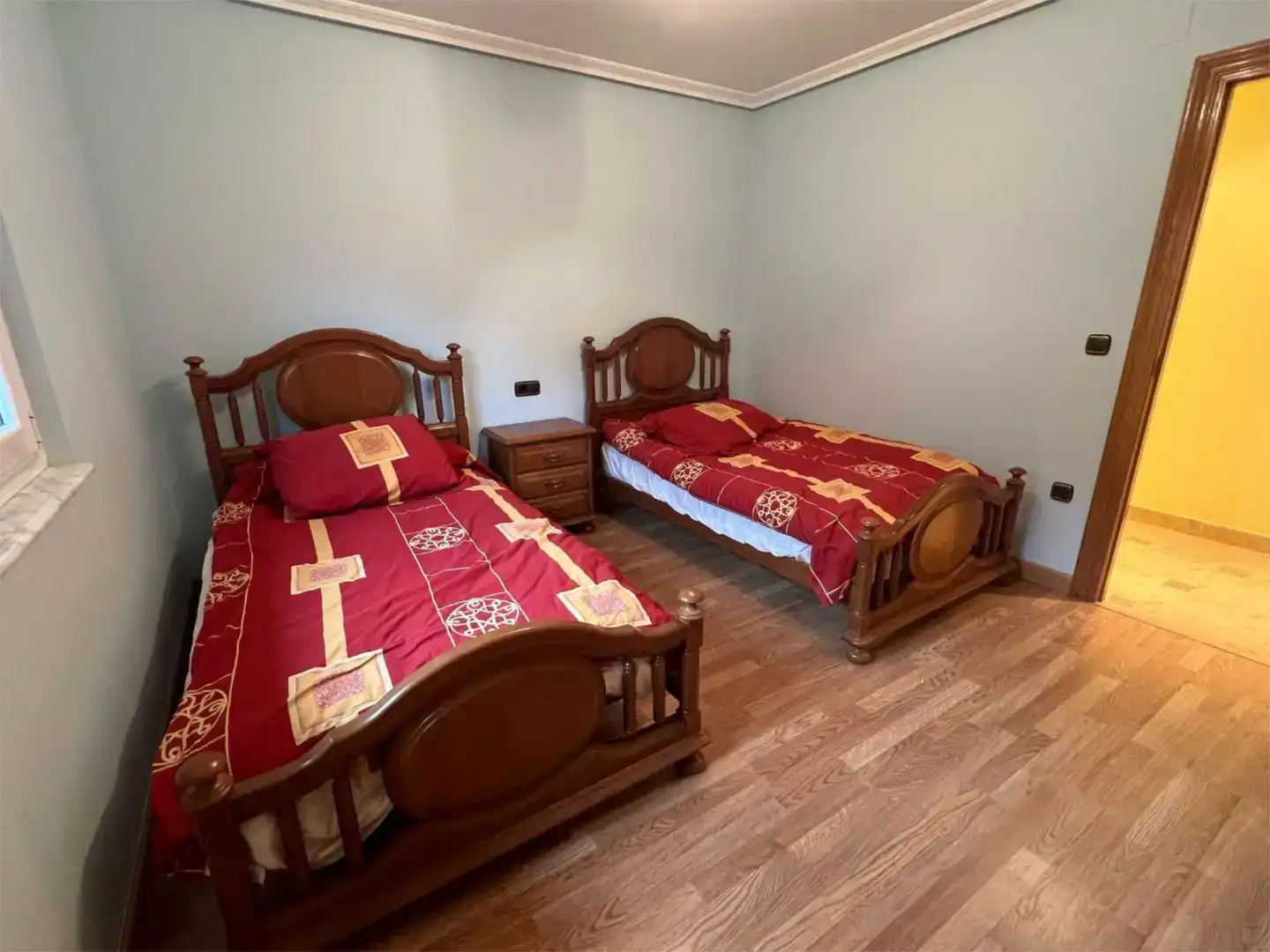 Dormitori de Pis en venda en Bustillo del Páramo amb Jardí privat, Parquet i Traster