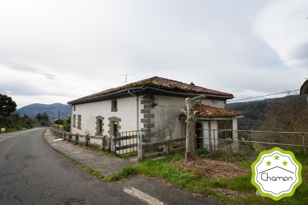 Außenansicht von Country house zum verkauf in Sopuerta