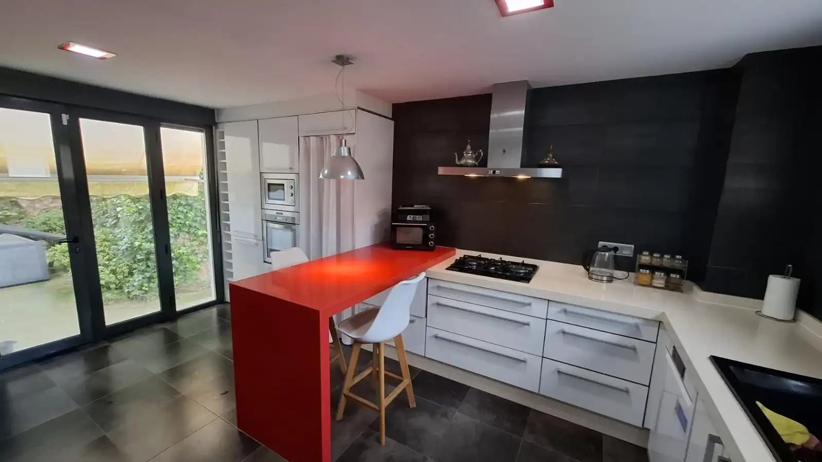 Küche von Haus oder Chalet zum Verkauf in Cullera mit Klimaanlage, Heizung und Terrasse