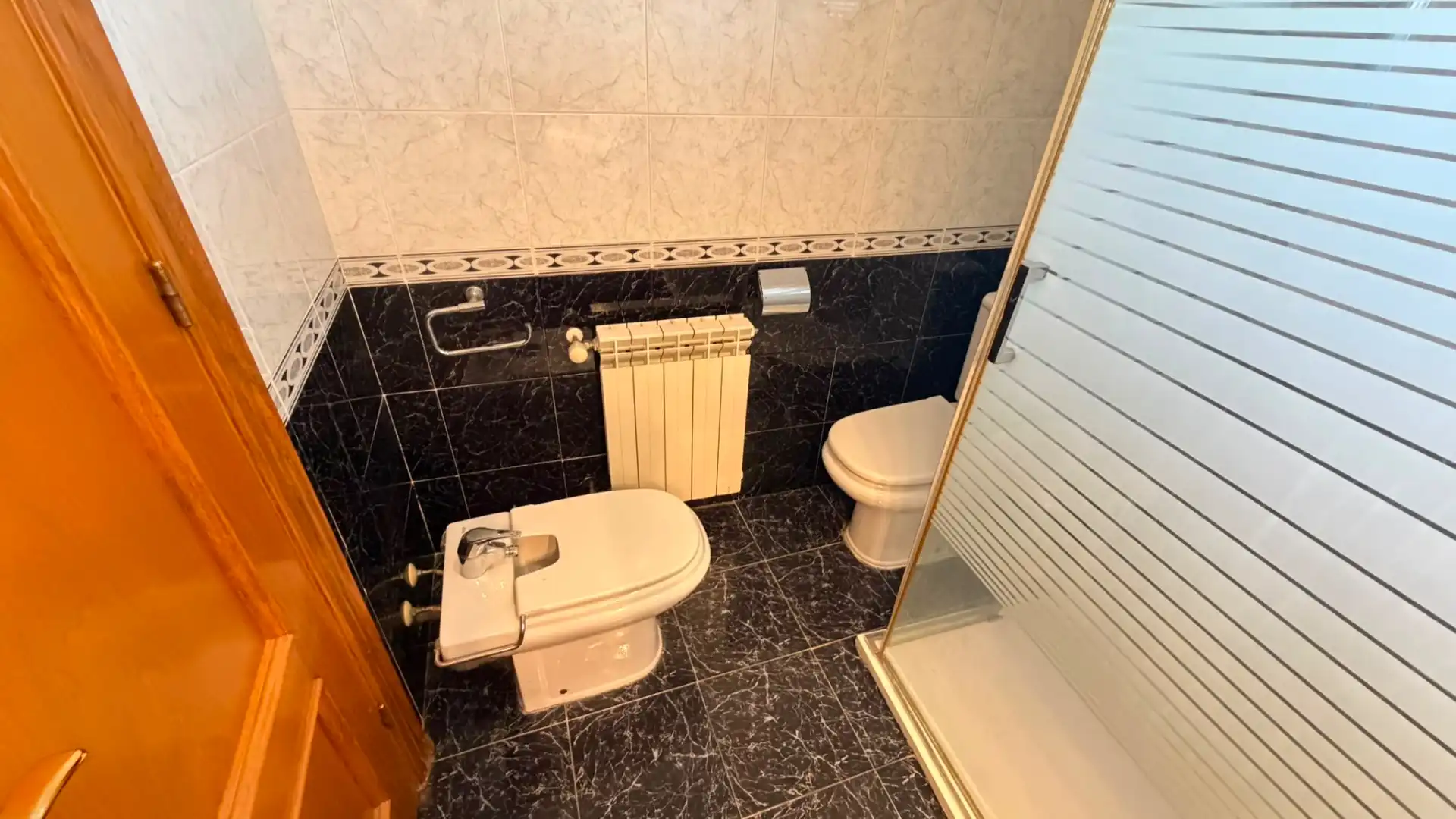 Bathroom of Detached homes for sale in Girona  with Air Conditioner, Heating and Private garden