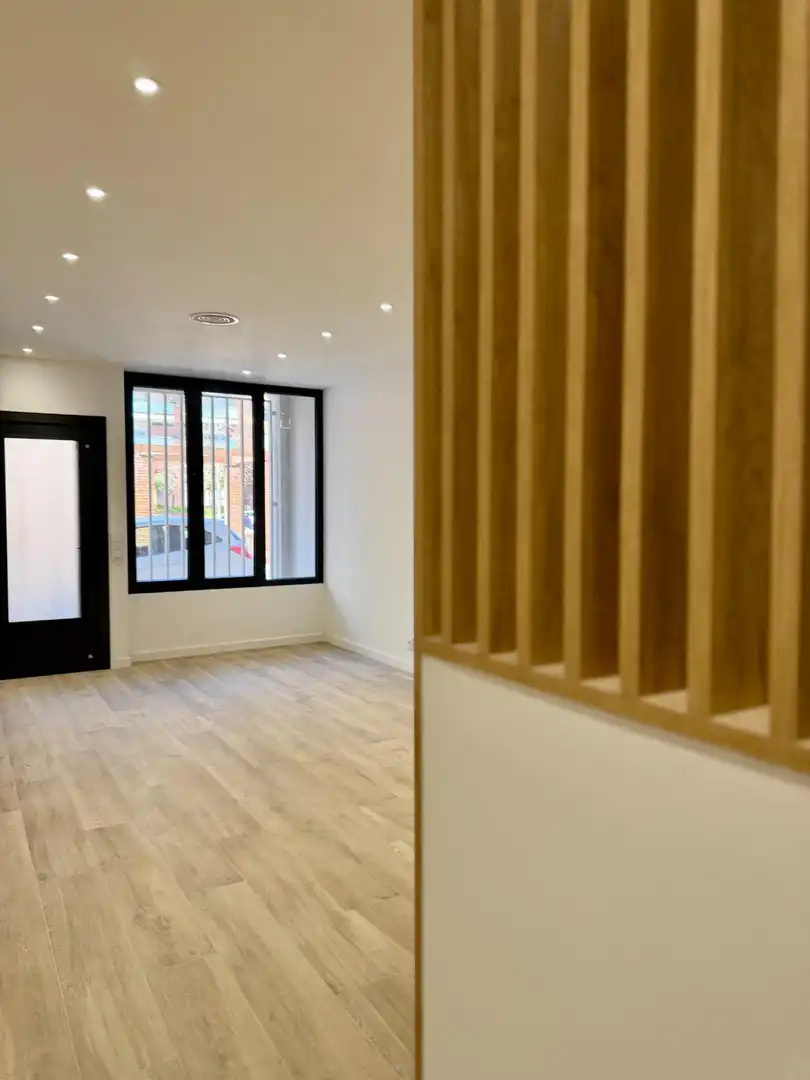 Piso en venta en Sabadell con Calefacción y Balcón