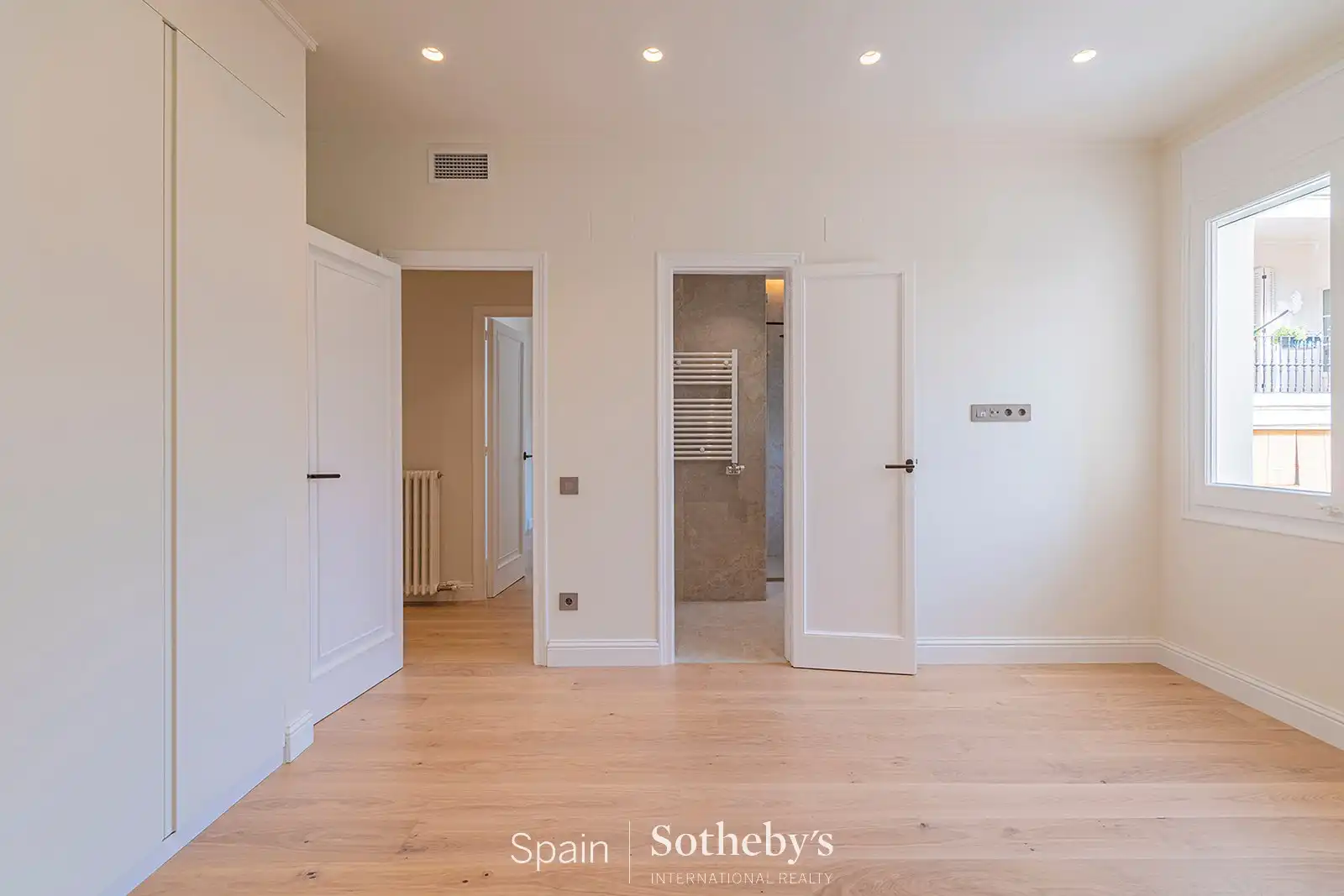 Apartamento con ascensor en venta en Carrer de Roger de Llúria, imagen 26