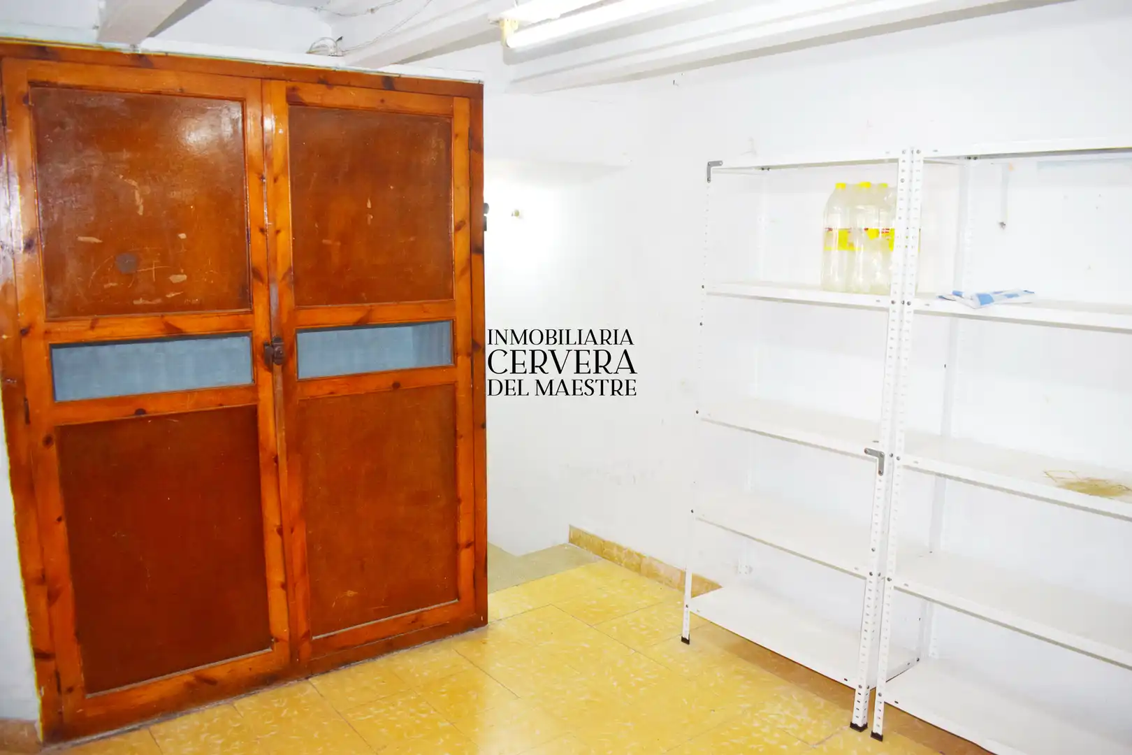 Casa adosada en venta en Cervera del Maestre
