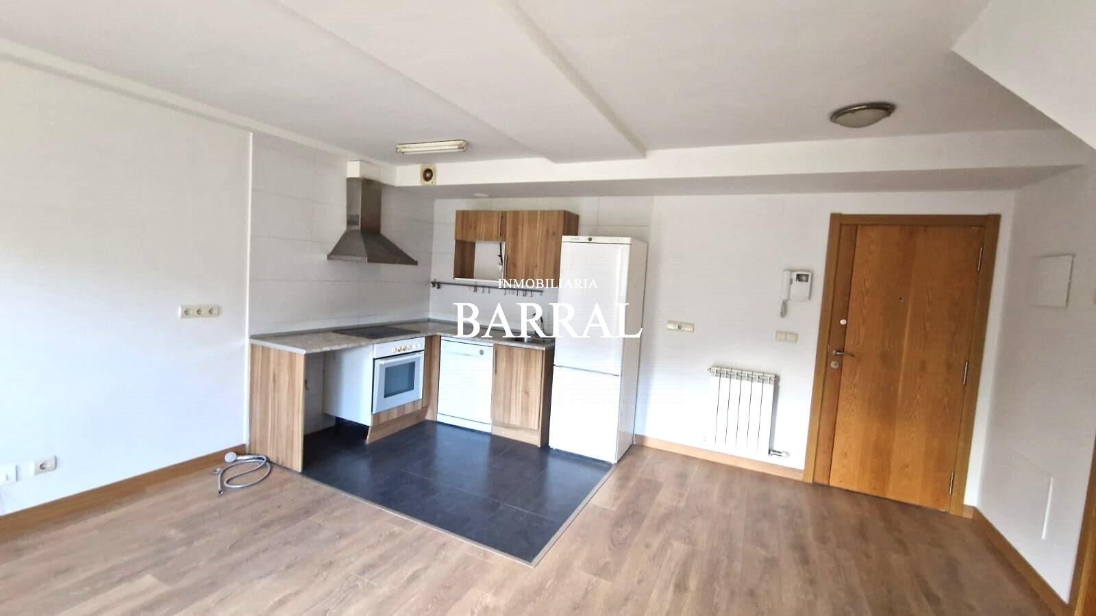 Attic for sale in Tudela  with Heating, Parquet flooring and Terrace