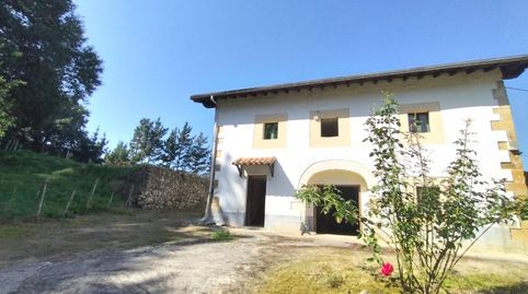 Casa en venta en Barcena de Cicero, 4 dormitorios.