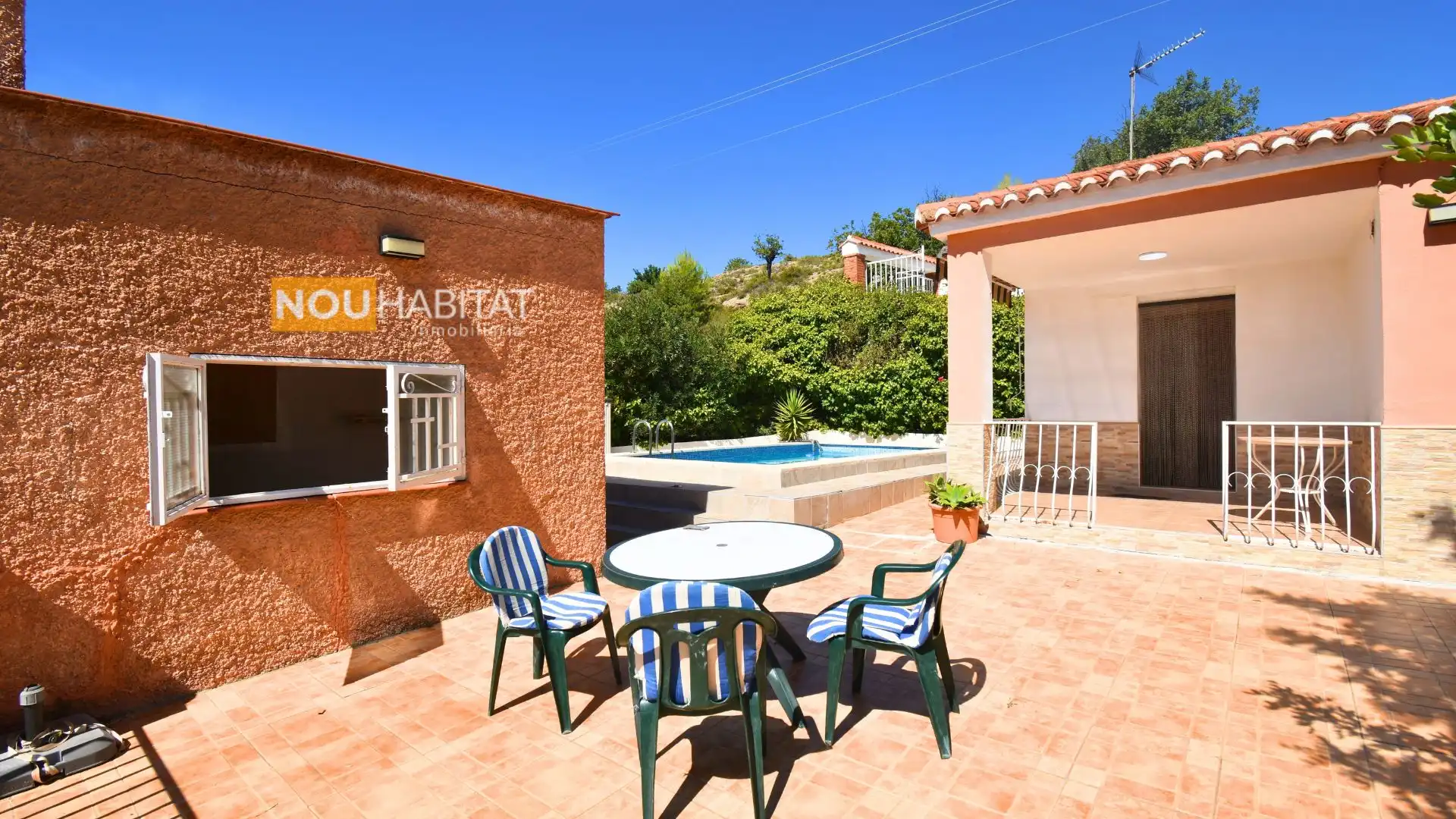 Villa mit Pool zur Miete in Montroi / Montroy, imagen 15