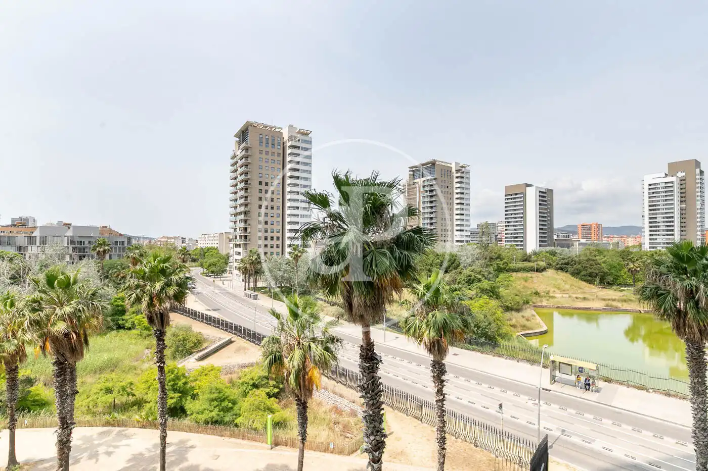 Vista exterior de Piso en venta en Barcelona con Aire acondicionado, Calefacción y Jardín privado