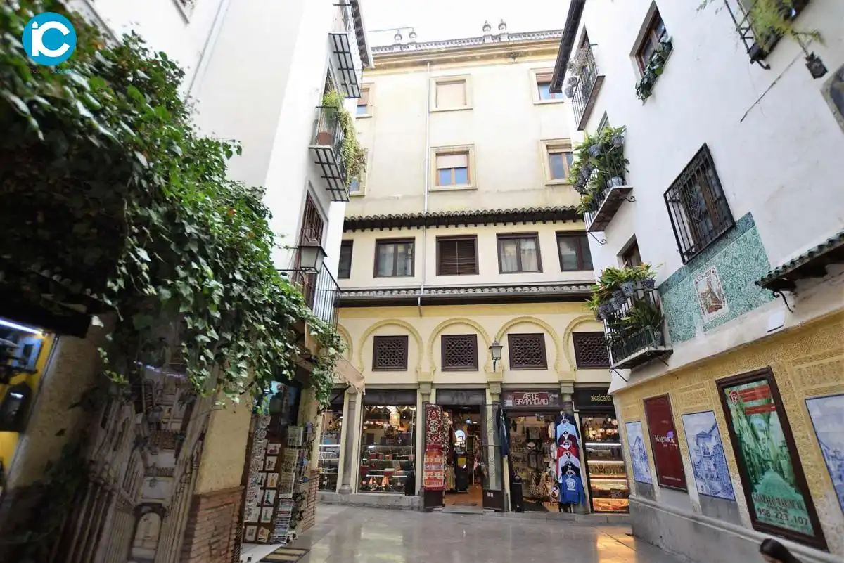 Immobles singulars en venda a Reyes Católicos, imagen 53