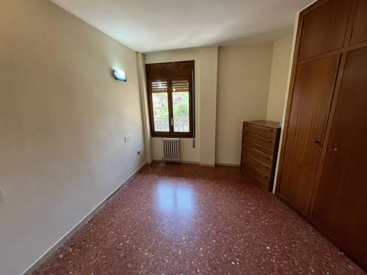 Bedroom of Flat for sale in Alcañiz  with Heating, Furnished and Balcony