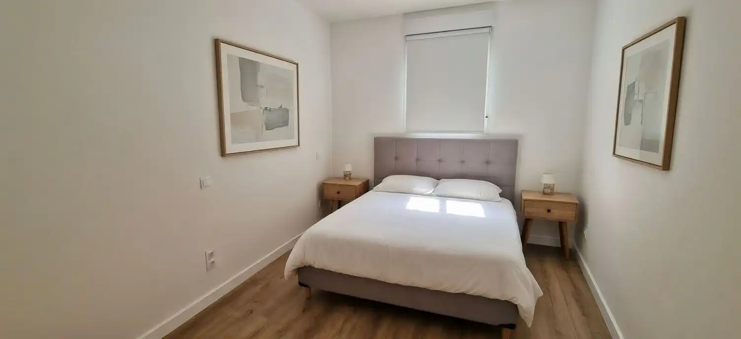 Bedroom of Flat for sale in Madrid  with Air Conditioner and Heating