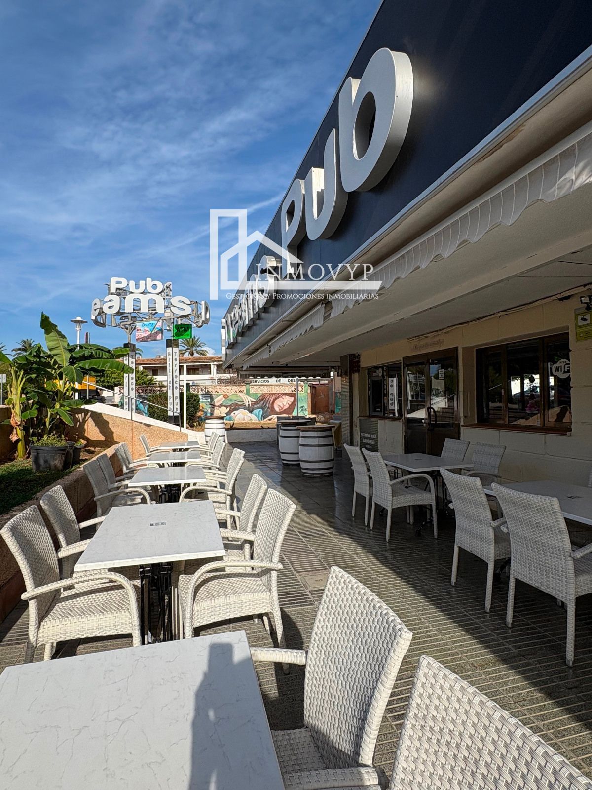 Premises for sale in Calvià  with Terrace and Furnished