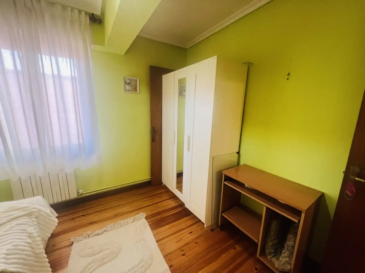 Habitación de Piso en venta en Voto con Calefacción, Terraza y Trastero