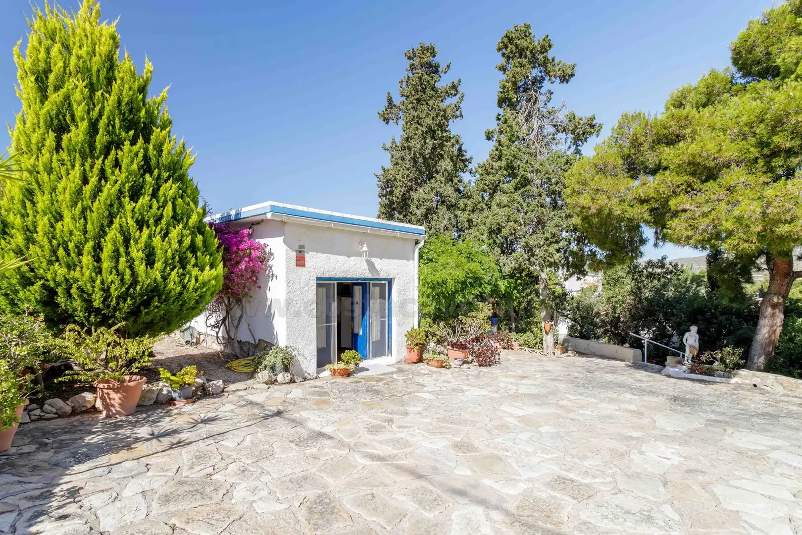Außenansicht von Haus oder Chalet zum Verkauf in El Campello mit Klimaanlage, Privatgarten und Terrasse