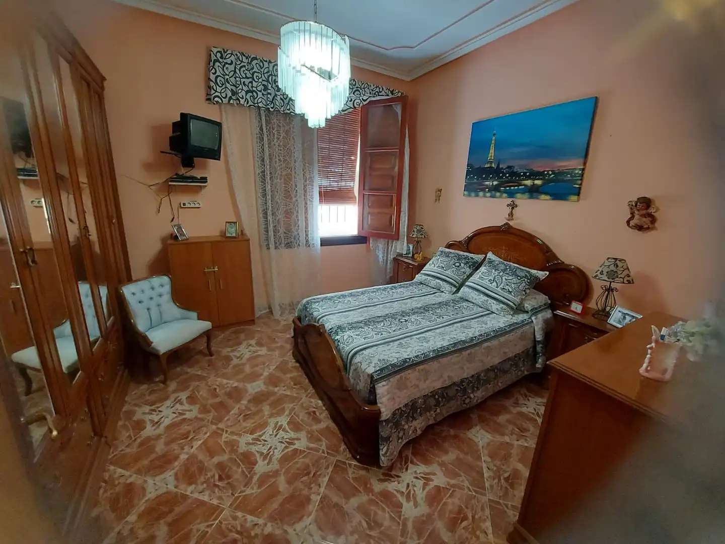 Habitación de Casa o chalet en venta en Úbeda con Trastero, Balcón y Internet