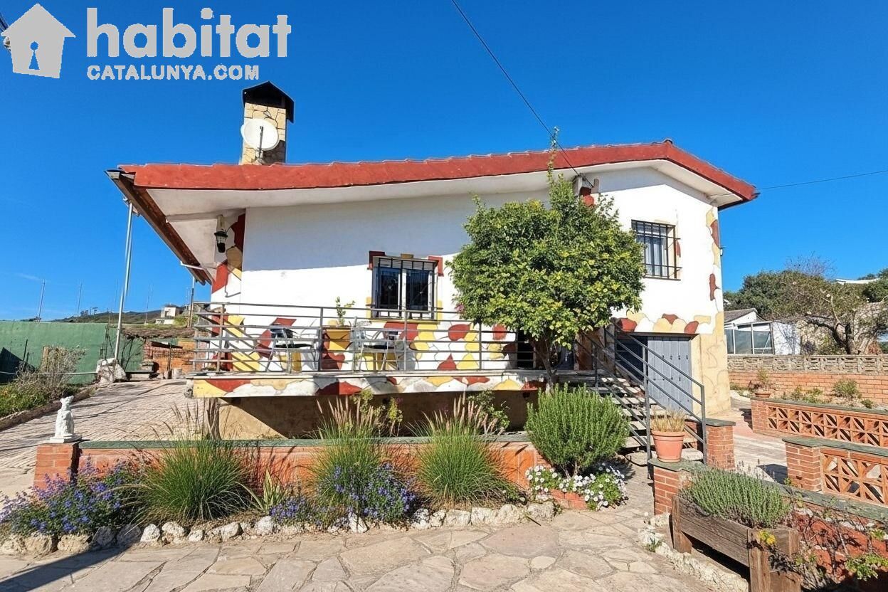 Exterior view of House or chalet for sale in Piera  with Heating, Private garden and Terrace