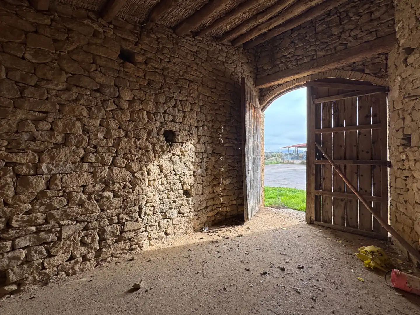 Finca rústica en venda en Torre del Compte amb Jardí privat