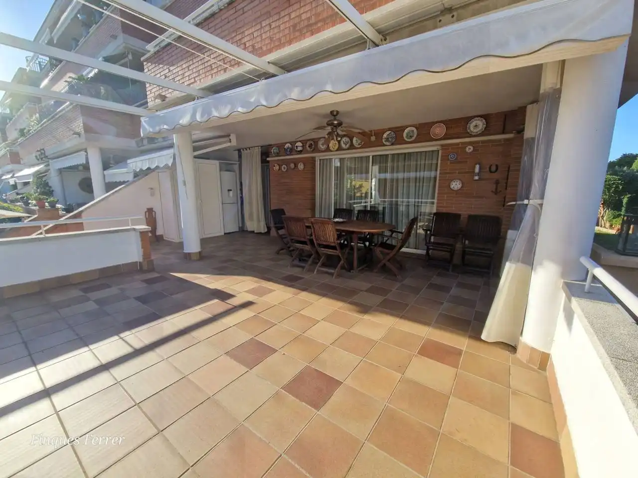 Terraza de Piso de alquiler en Cubelles con Aire acondicionado, Calefacción y Jardín privado