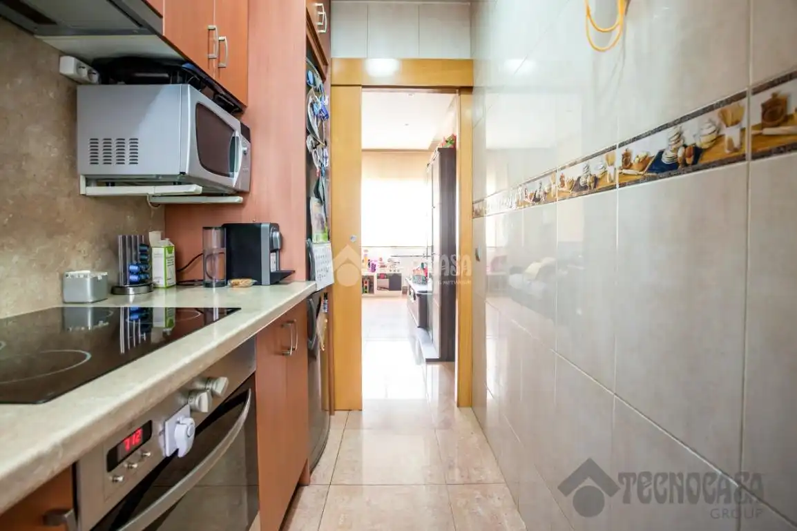 Küche von Wohnung zum Verkauf in Barcelona mit Klimaanlage, Heizung und Möbliert