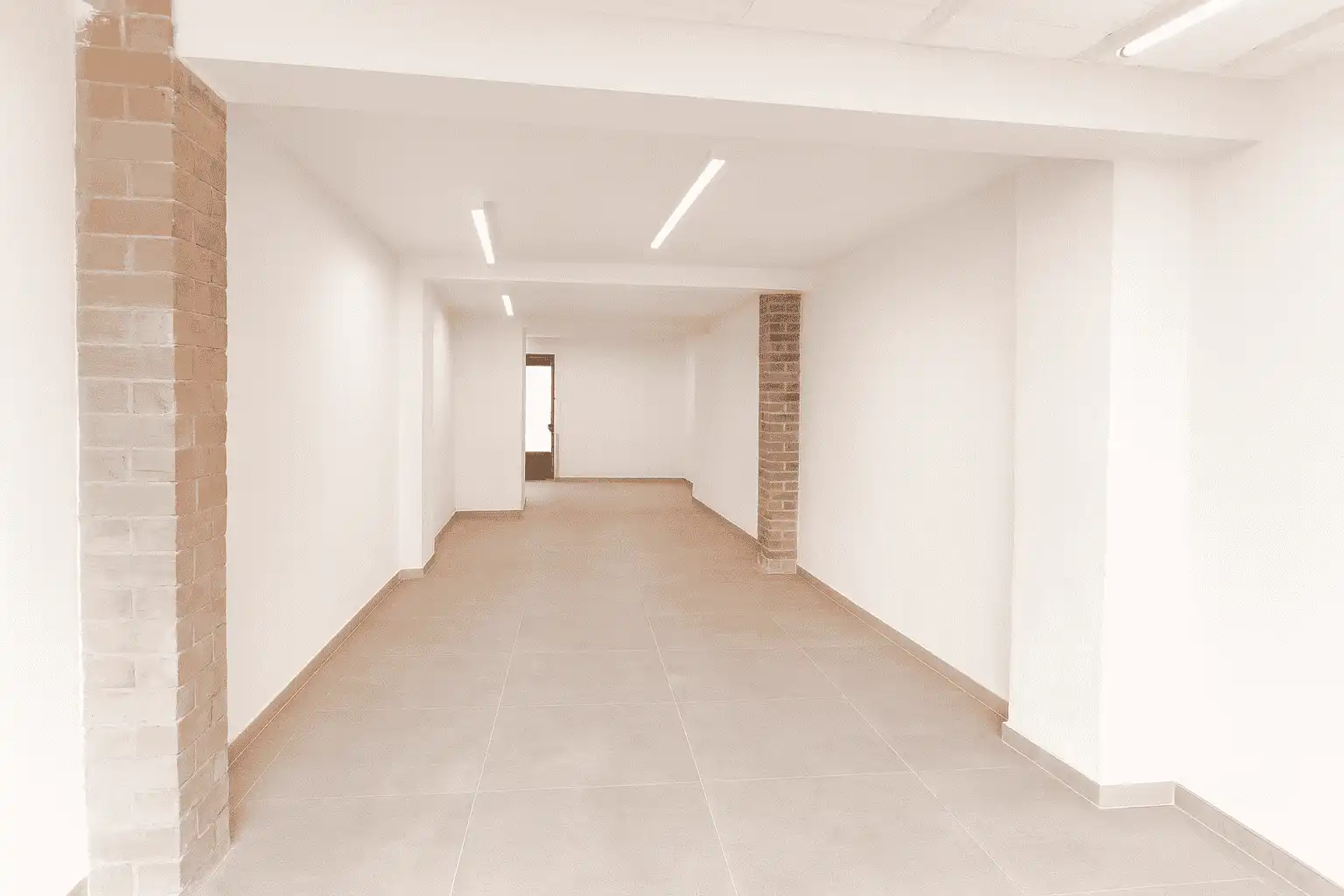 Business premises for sale in La Roda, imagen 5