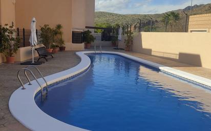 Piscina de Casa o xalet en venda en Cartagena amb Moblat i Piscina comunitària