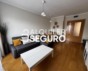 Living room of Flat to rent in Móstoles  with Air Conditioner, Heating and Furnished