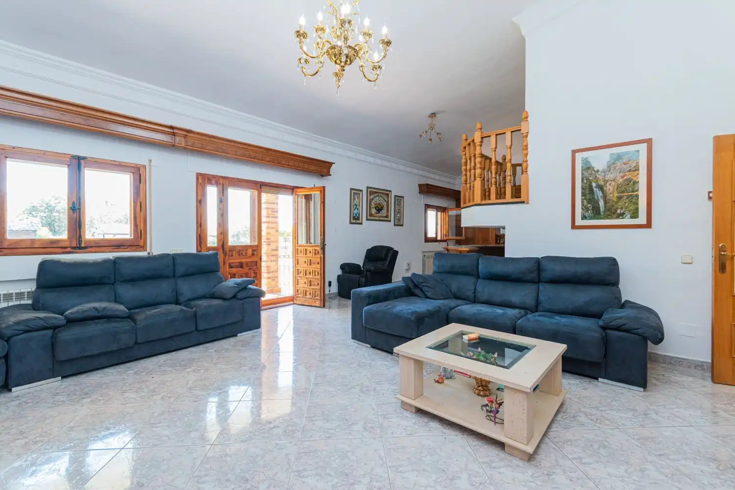 Sala d'estar de Casa o xalet en venda en Tres Cantos amb Calefacció i Traster