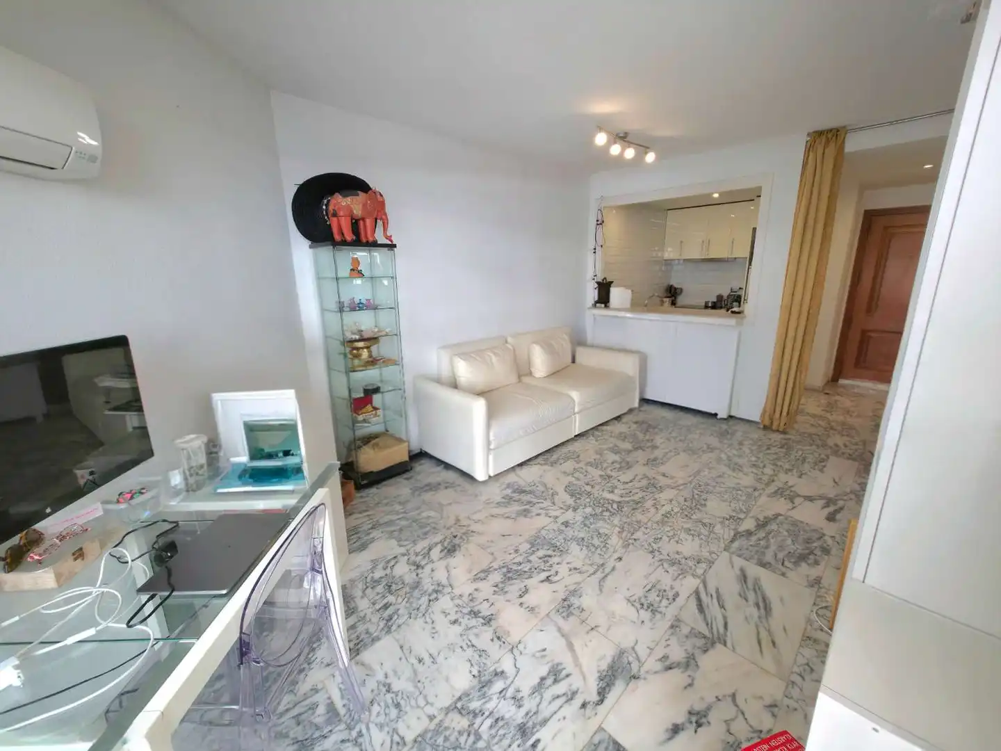 Living room of Flat for rent in Eivissa  with Air Conditioner, Heating and Terrace