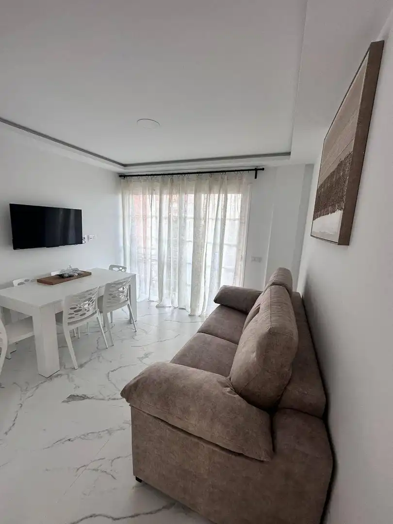 Sala d'estar de Apartament en venda en Arona amb Terrassa