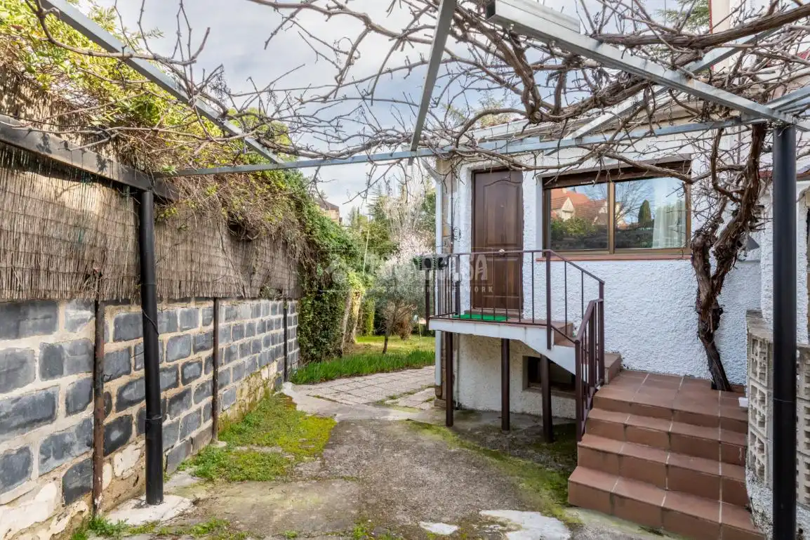 Jardín de Casa o chalet en venta en Las Rozas de Madrid con Jardín privado y Piscina