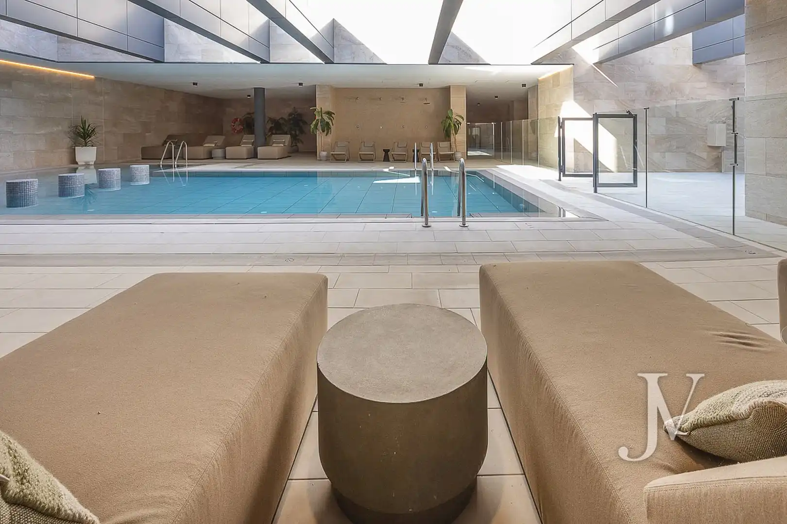 Swimming pool of Duplexes for sale in Madrid  with Air Conditioner, Heating and Private garden